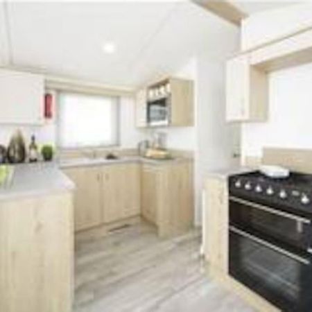 Sea Breeze, Modern, Cosy Holiday Home Haverigg Luaran gambar