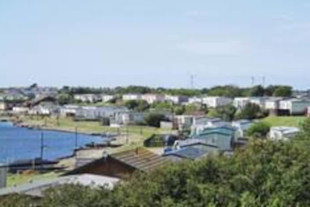 Sea Breeze, Modern, Cosy Holiday Home Haverigg Luaran gambar